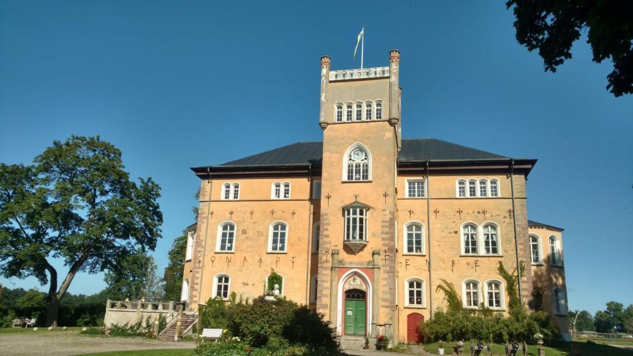 Boerstorp Slott Panzió Lugnås Kültér fotó